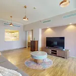 Golden Mile 1 - Contemporary One Bedroom