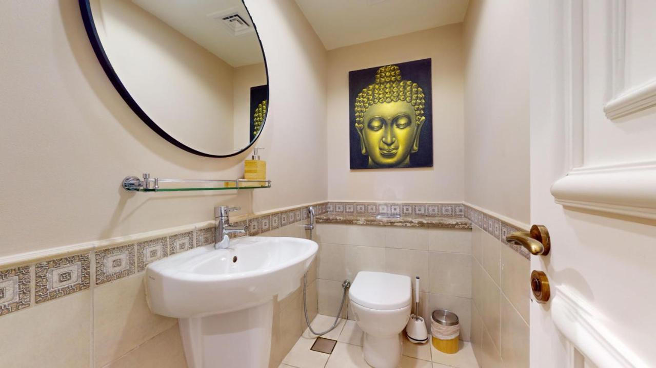 Golden Mile 1 - Contemporary One Bedroom * Dubai