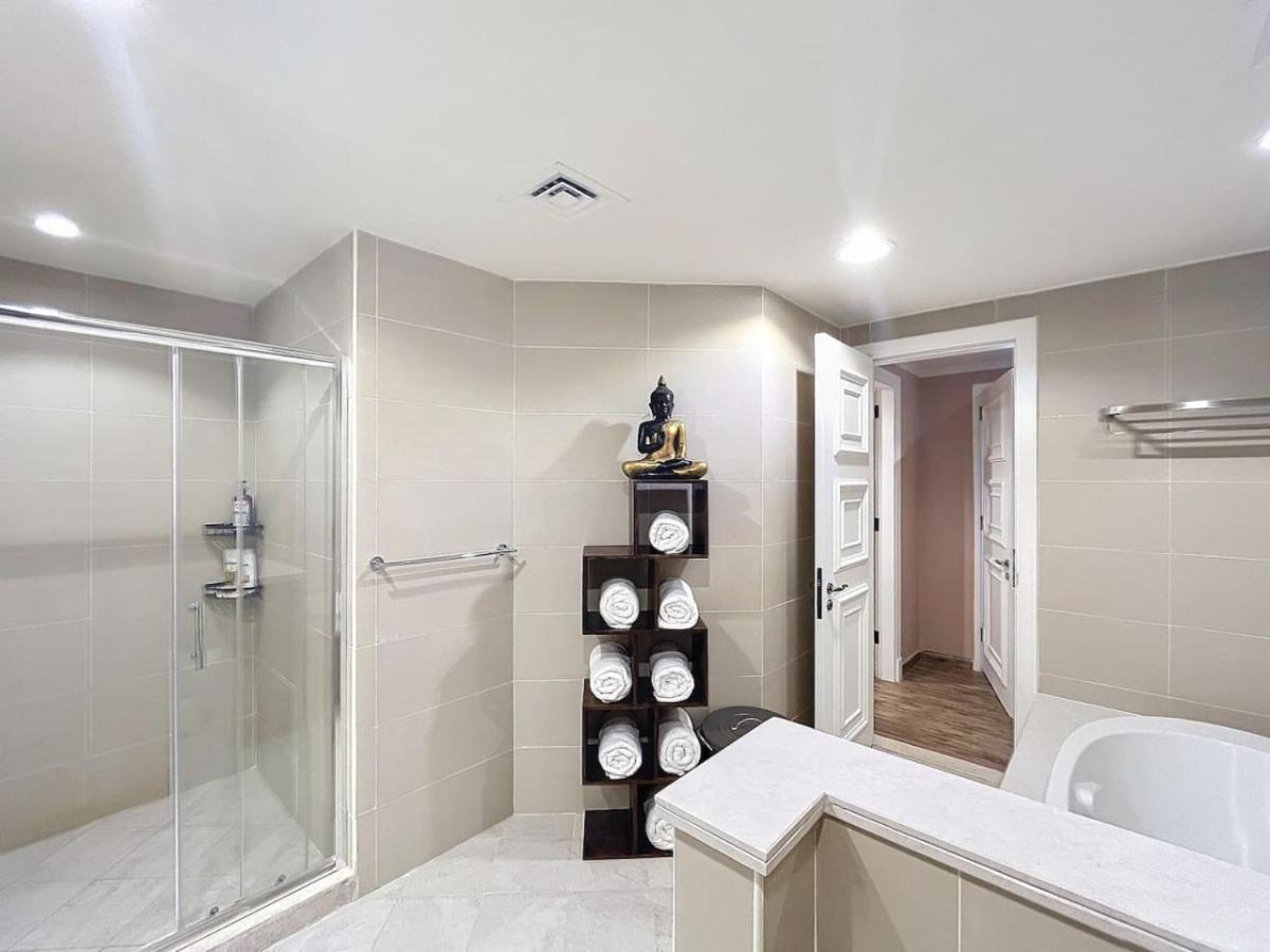 Golden Mile 1 - Contemporary One Bedroom Dubai